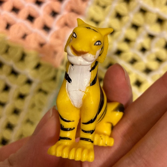 B1G2 - Aladin Raja Tiger Figure - Buy 1, Get 2 FREE - Picture 2 of 6